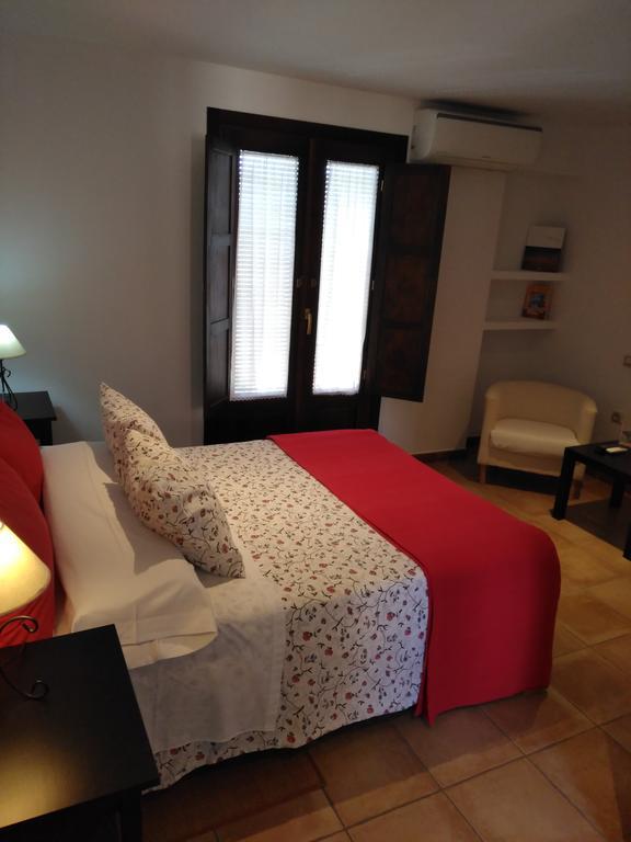 Hotel La Venta del Arriero Retuerta de Bullaque Esterno foto