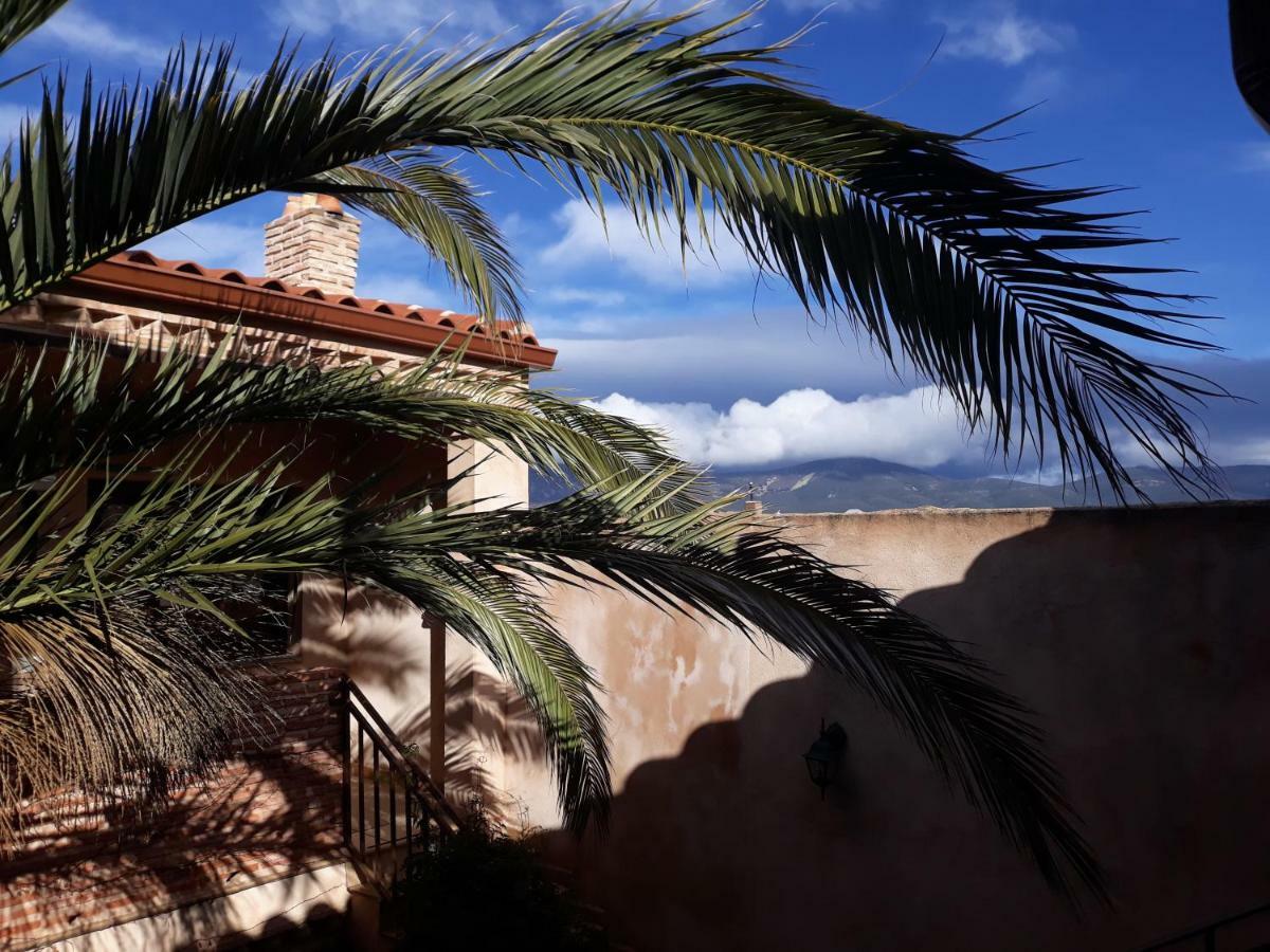 Hotel La Venta del Arriero Retuerta de Bullaque Esterno foto